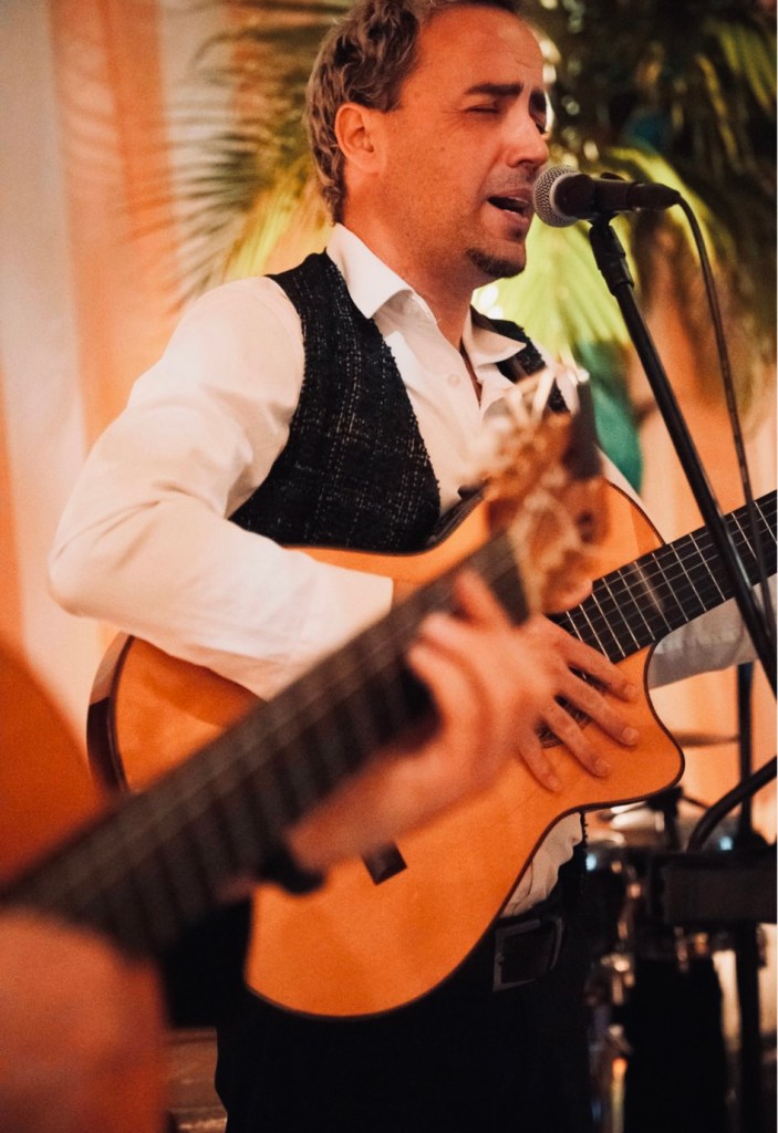 Spanish singer London