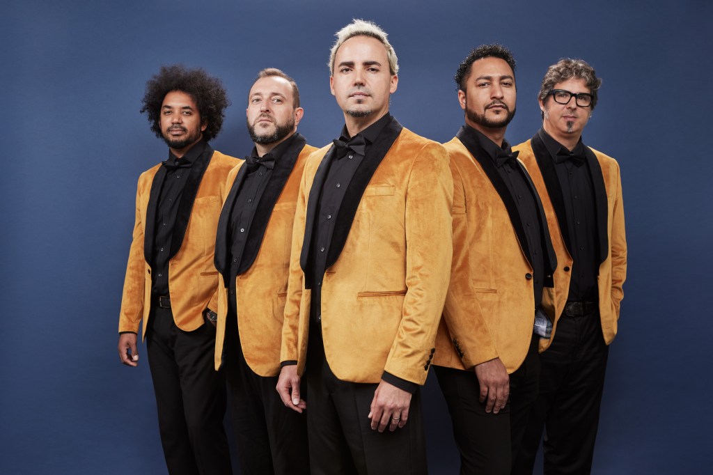 Los Amigos, spanish music, wedding band